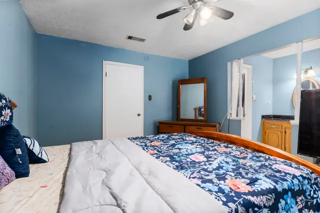 $975,000 | 2395 Southline Road, Conroe, TX 77384