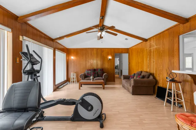 $975,000 | 2395 Southline Road, Conroe, TX 77384