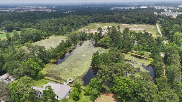$975,000 | 2395 Southline Road, Conroe, TX 77384