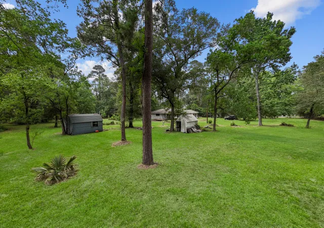 $975,000 | 2395 Southline Road, Conroe, TX 77384