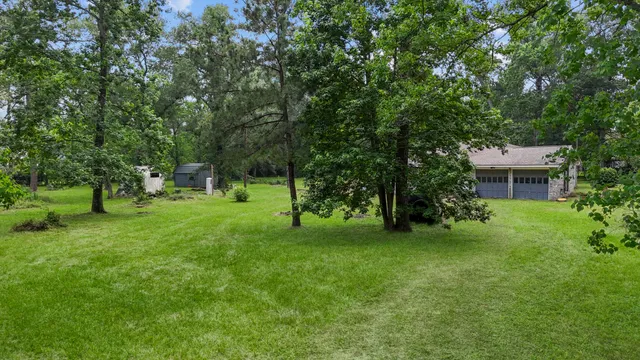 $975,000 | 2395 Southline Road, Conroe, TX 77384