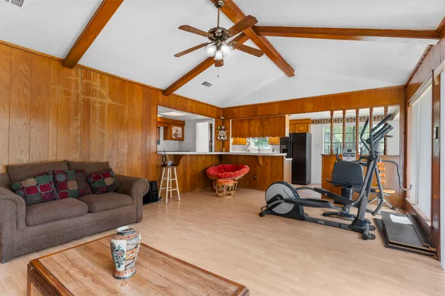 $975,000 | 2395 Southline Road, Conroe, TX 77384