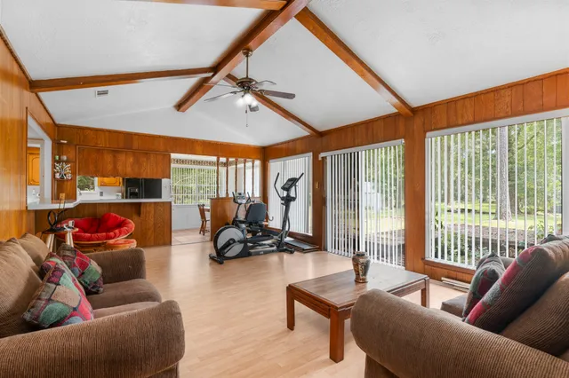 $975,000 | 2395 Southline Road, Conroe, TX 77384