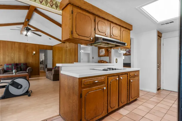 $975,000 | 2395 Southline Road, Conroe, TX 77384