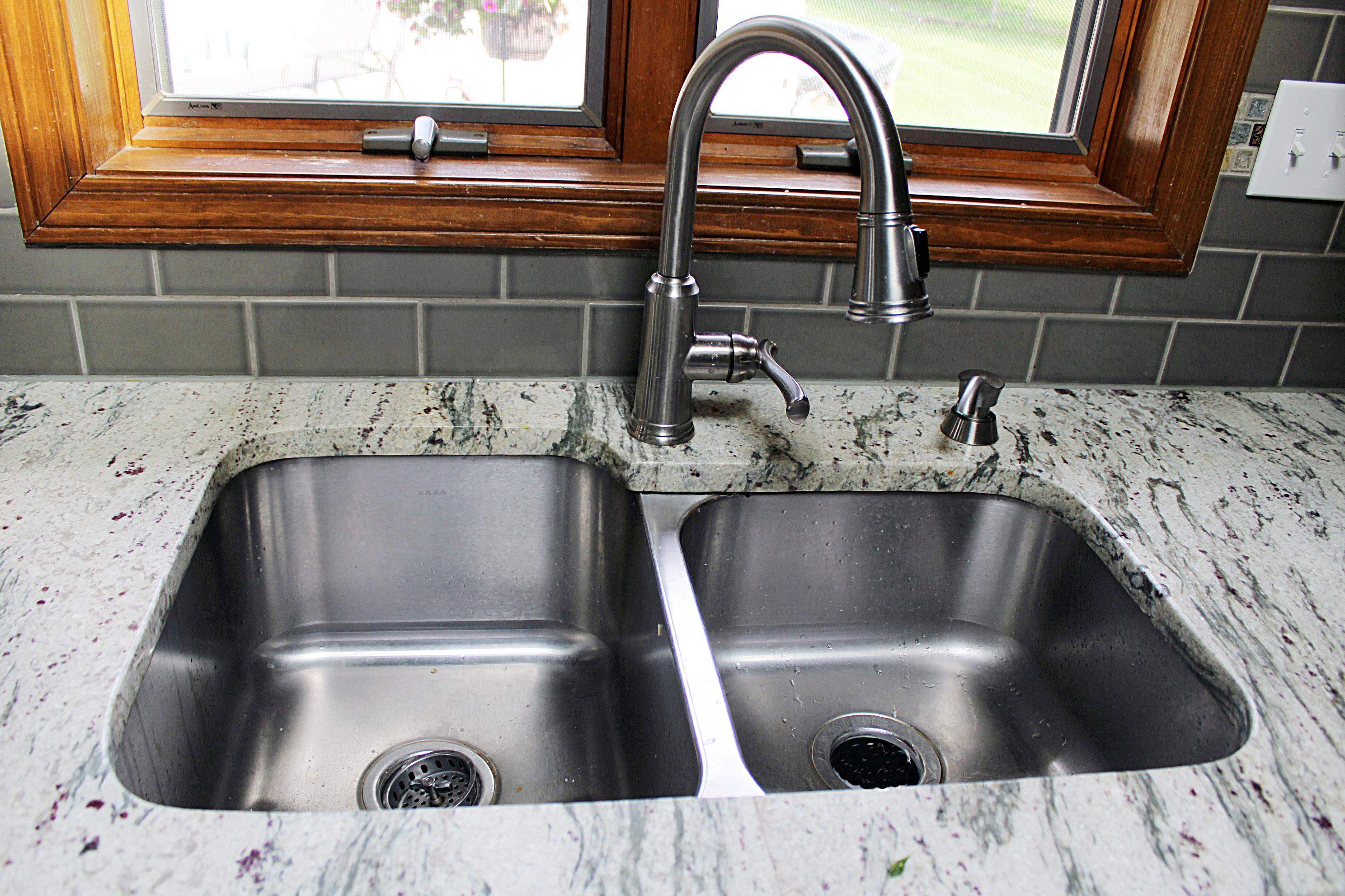 32450 King Road New Boston, MI 48164 - Photo 16 of 42 Gallery Image 16