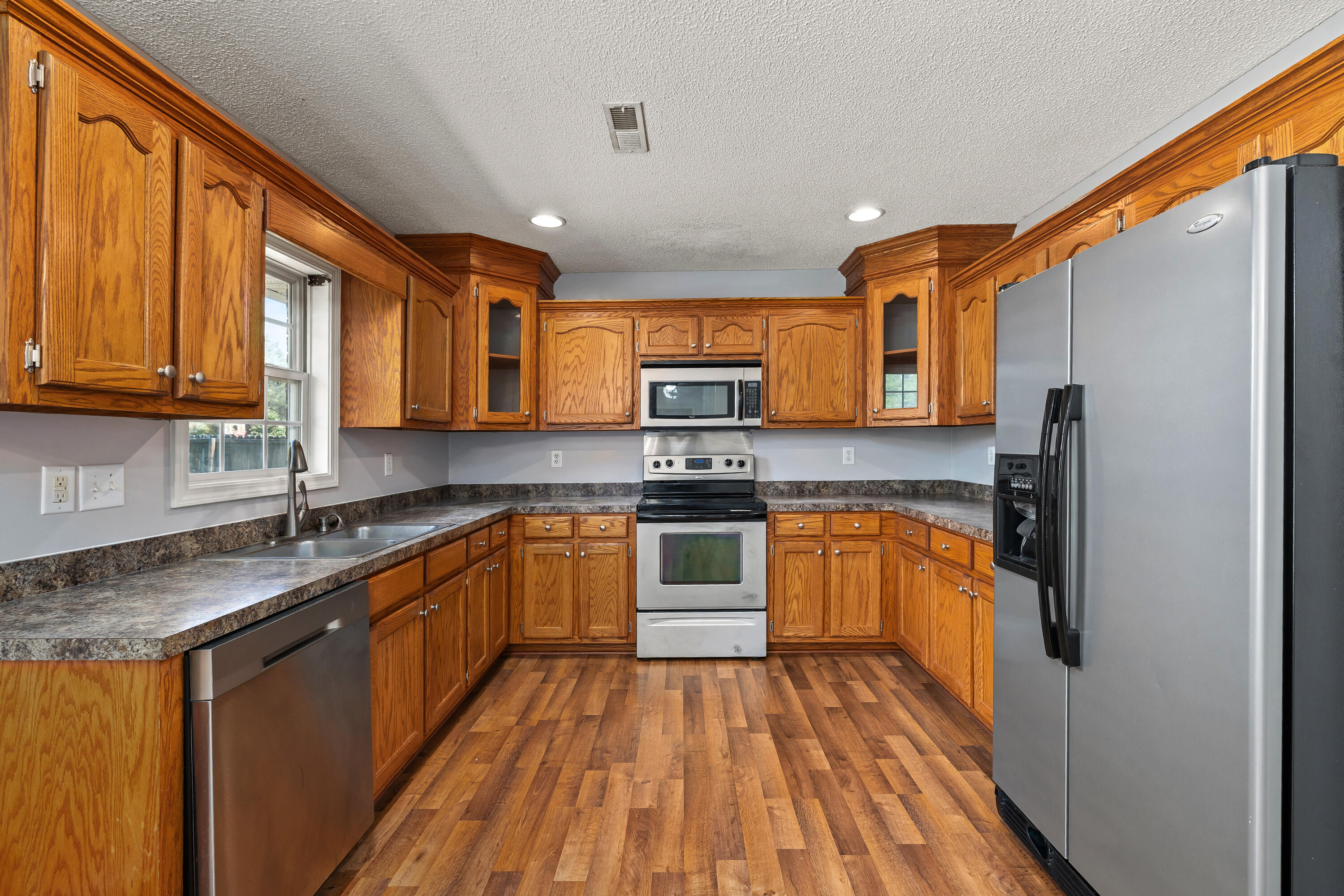 4260 Excursion Drive Dalzell, SC 29040 - Photo 12 of 27