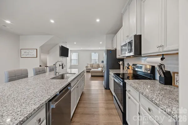 $400,000 | 2307 Doby Creek Lane, Charlotte, NC 28262