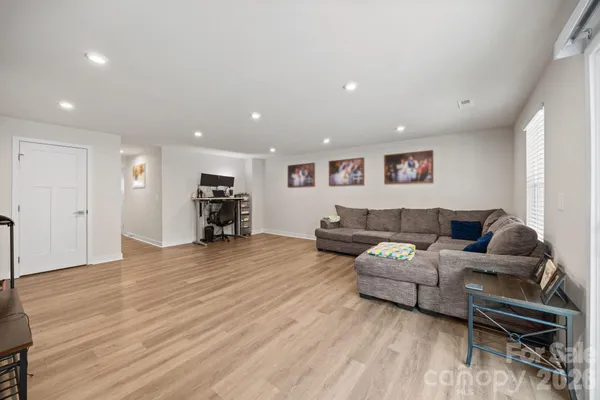 $400,000 | 2307 Doby Creek Lane, Charlotte, NC 28262