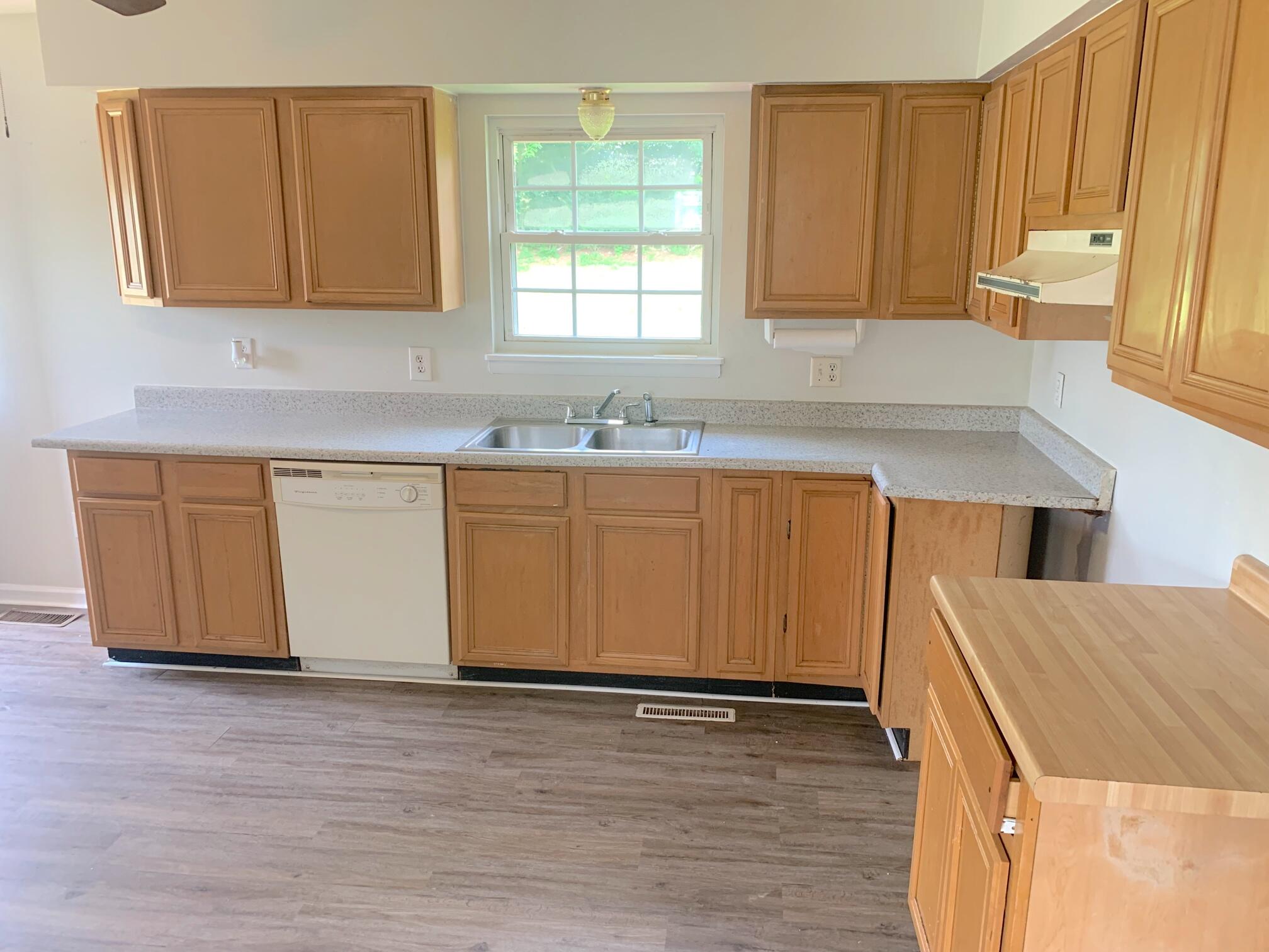 203 Static Road Paris, KY 40361 - Photo 10 of 20 Static 13