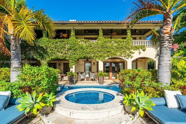 $12,000,000 | 1398 Bay Drive, Miami Beach, FL 33141