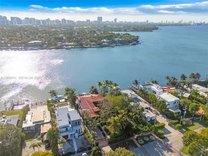 $12,000,000 | 1398 Bay Drive, Miami Beach, FL 33141