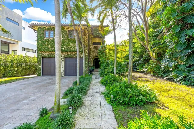 $12,000,000 | 1398 Bay Drive, Miami Beach, FL 33141