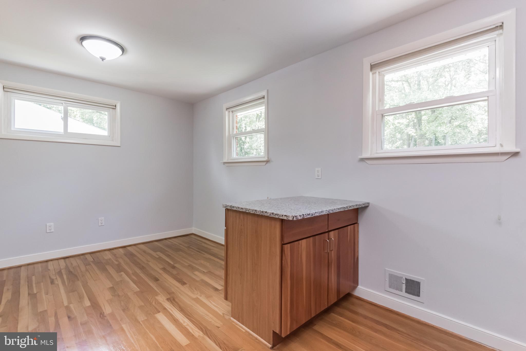 11004 Troy Road Rockville, MD 20852 - Photo 15 of 33 Gallery Image 15