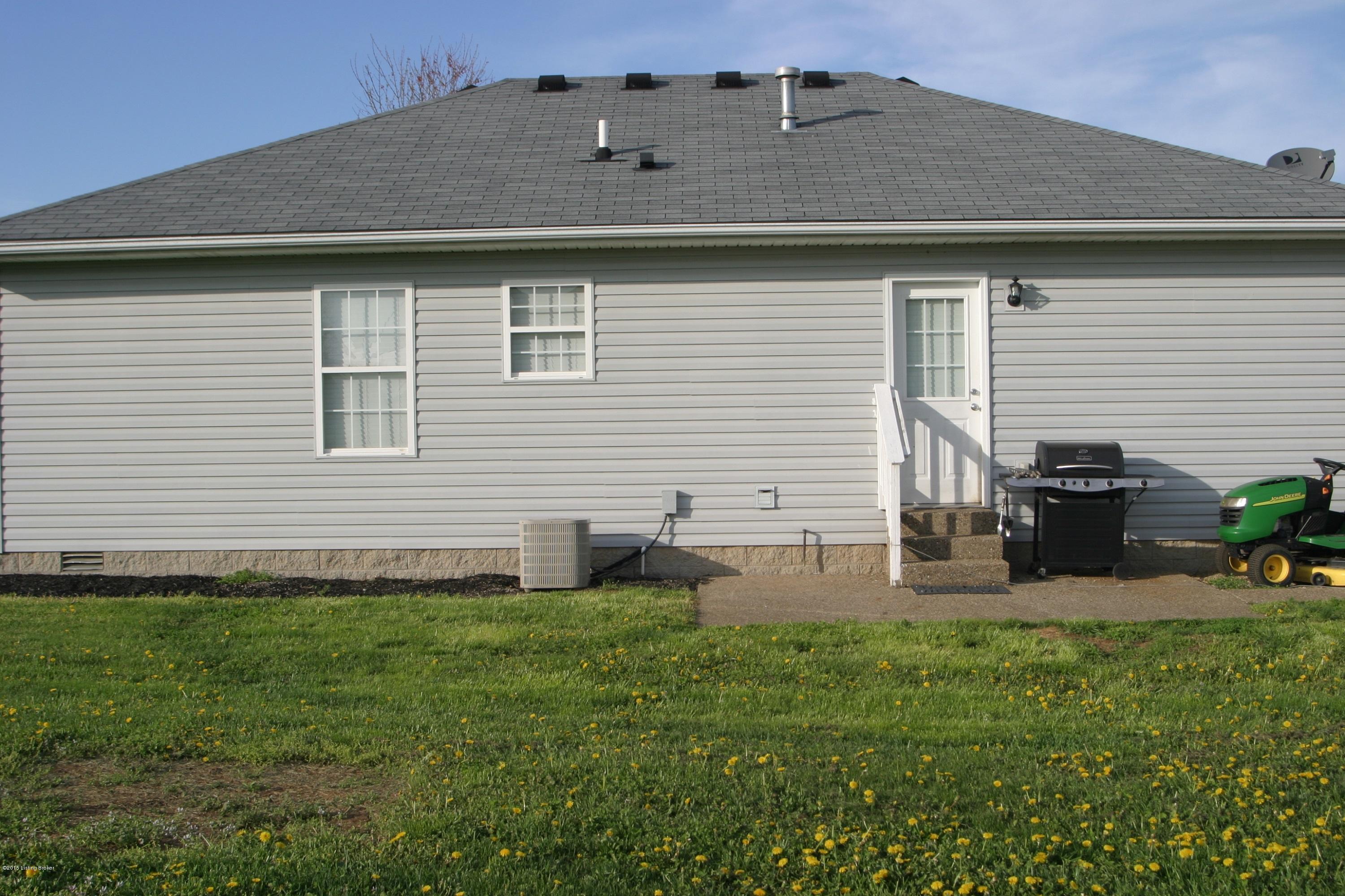 335 Forest Ridge Drive Mount Washington, KY 40047 - Photo 22 of 22 IMG_3386