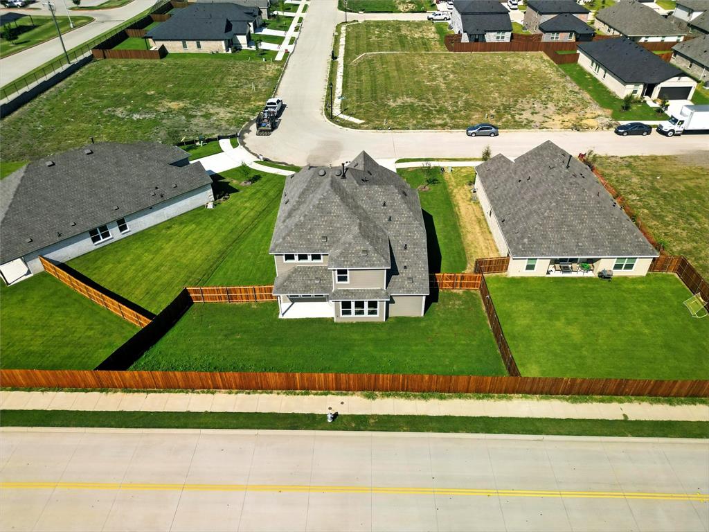 2515 Ridgecrest Lane Sherman, TX 75092 - Photo 33 of 40 Aerial perspective of suburban area