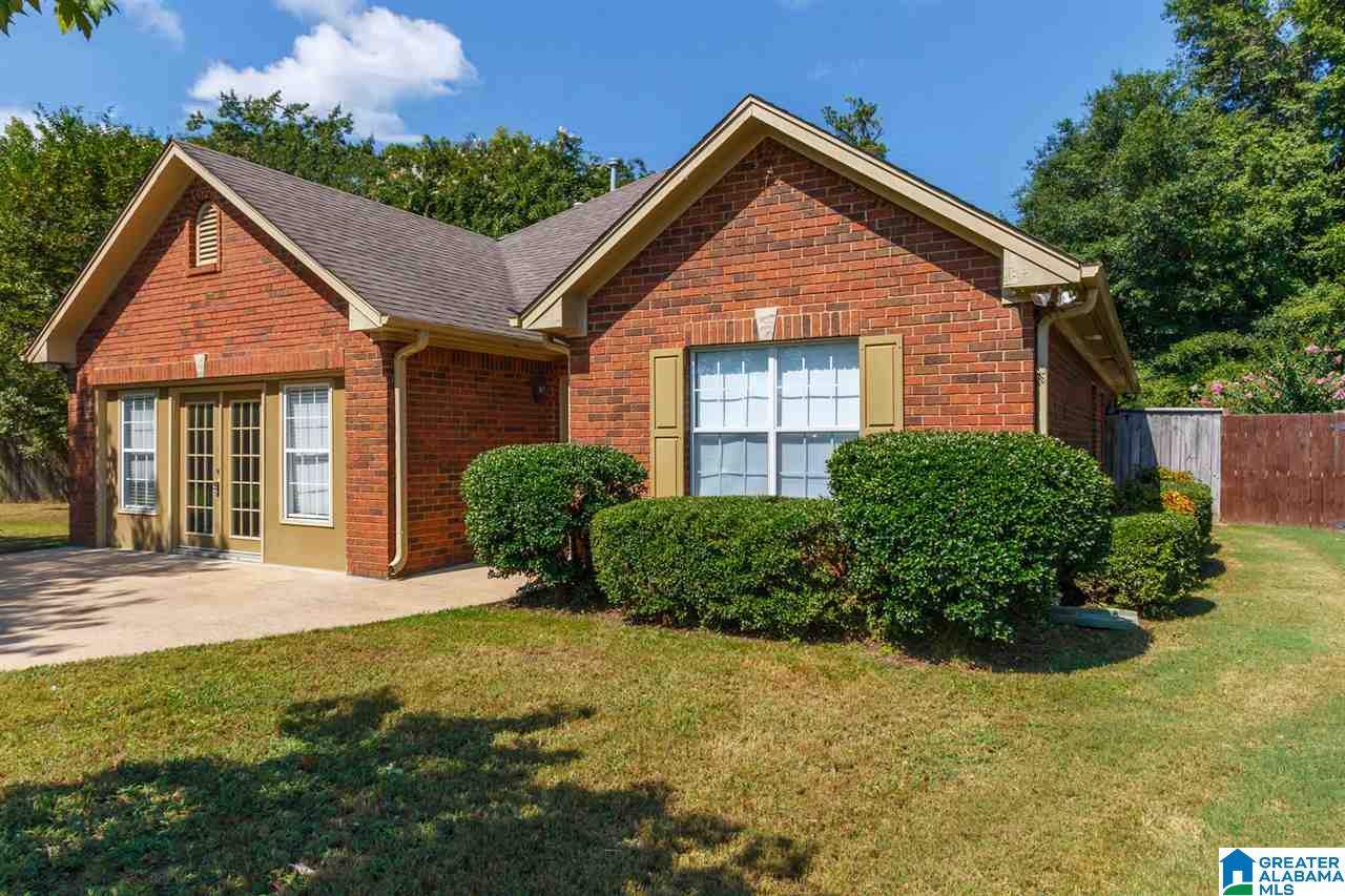 165 Hickory Point Drive Helena, AL 35080 - Photo 3 of 22