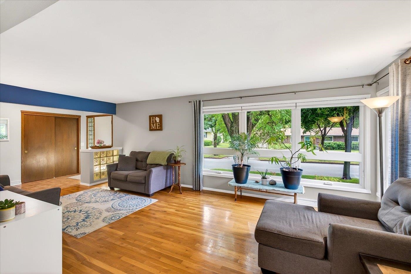 5318 Kingsbridge Road Madison, WI 53714 - Photo 12 of 47