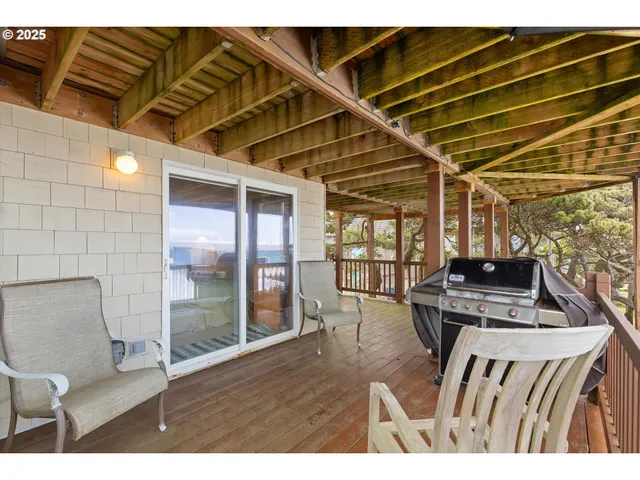 a picture of outdoor space