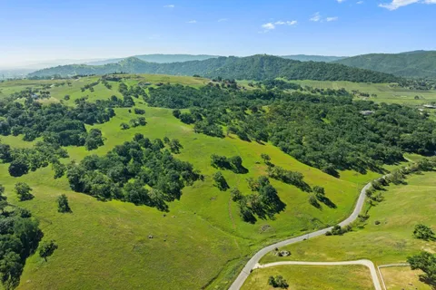 $1,185,000 | 0 West San Martin Avenue, San Martin, CA 95046