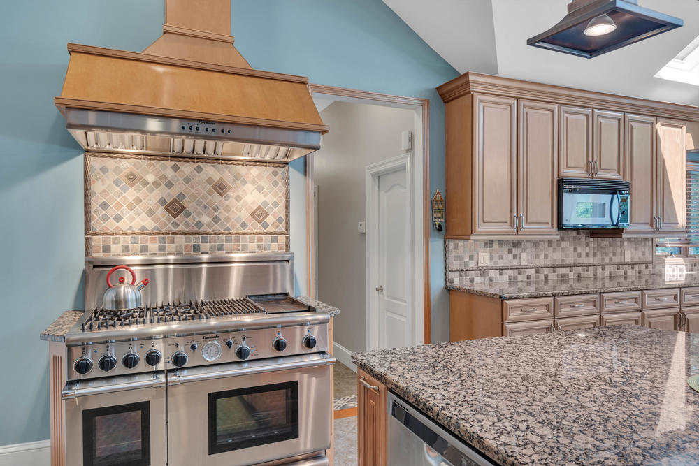 16 Sleepy Hollow Road Red Bank, NJ 07701 - Photo 16 of 45 033_dsc08952