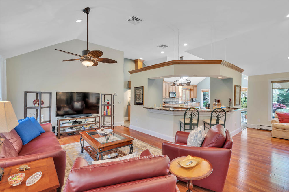 16 Sleepy Hollow Road Red Bank, NJ 07701 - Photo 10 of 45 024_dsc08907