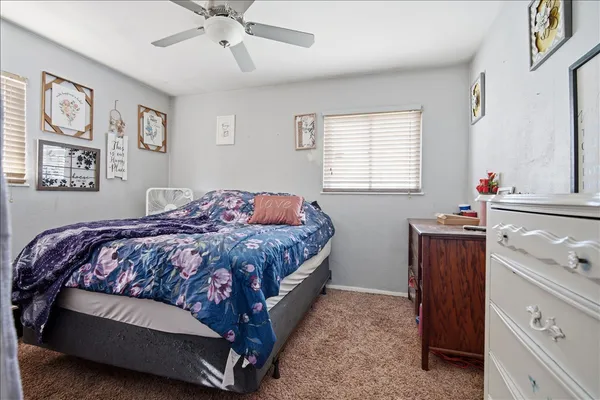 $169,000 | 403 Sunset Drive, Le Roy, IL 61752