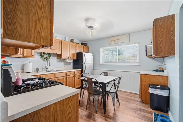 $169,000 | 403 Sunset Drive, Le Roy, IL 61752