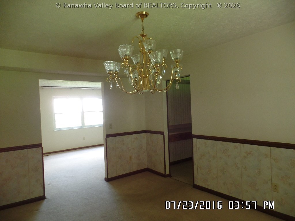 3841 Grapevine Road Huntington, WV 25701 - Photo 6 of 19 Gallery Image 6