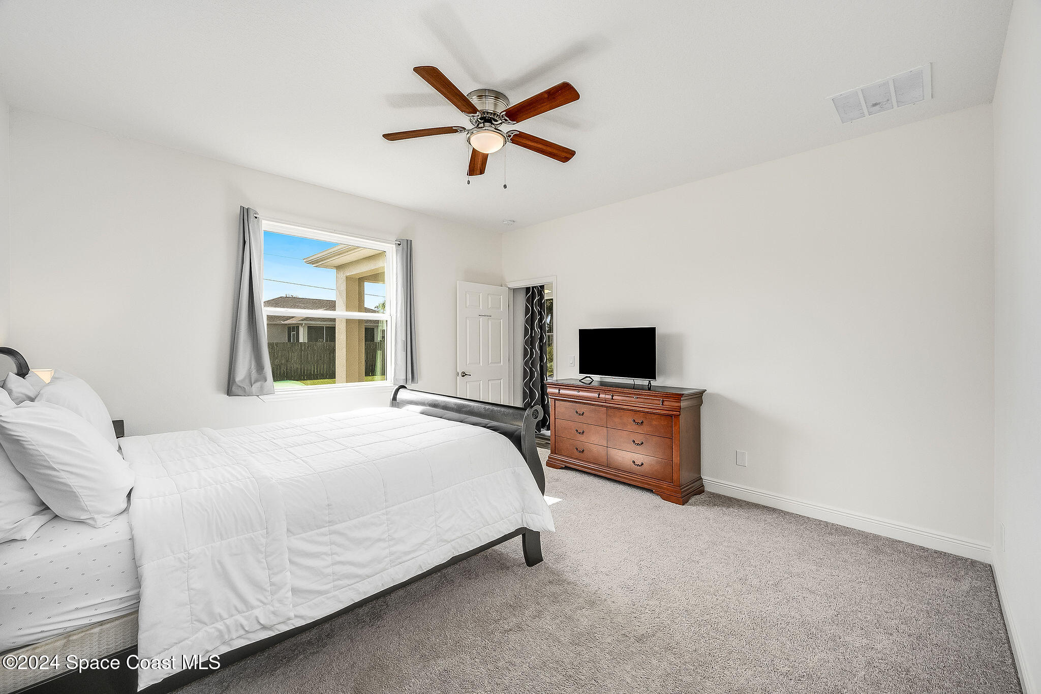 410 Old Road Palm Bay, FL 32908 - Photo 26 of 48 Primary Bedroom