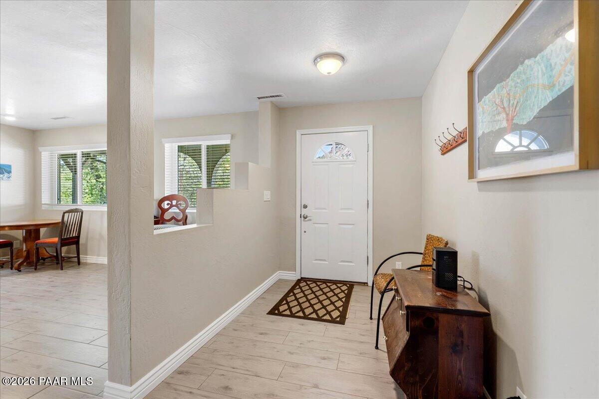 1930 Thumb Butte Road Prescott, AZ 86305 - Photo 2 of 40 Foyer