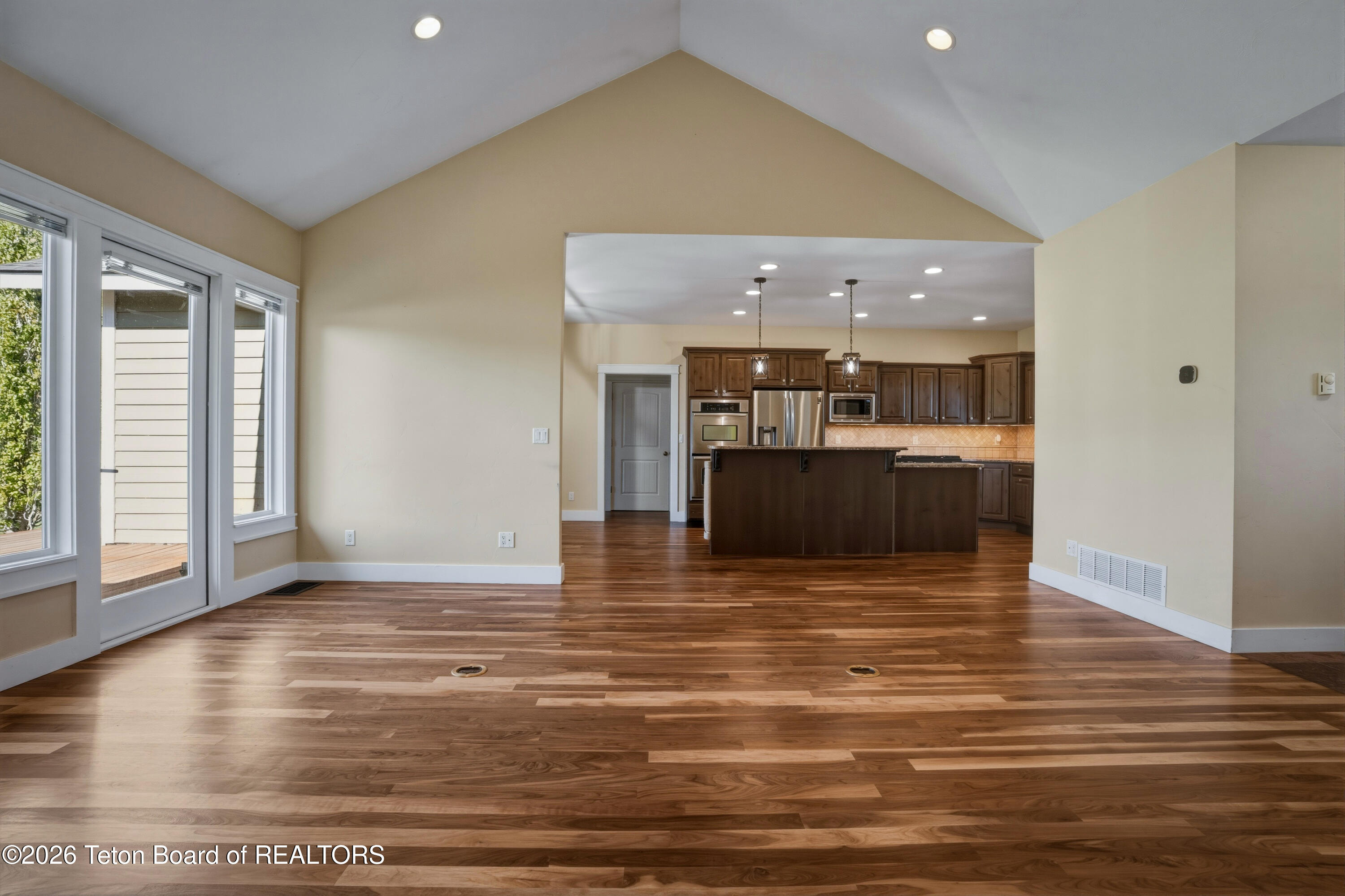 216 Columbine Street Alpine, WY 83128 - Photo 11 of 49 216 Columbine St-9