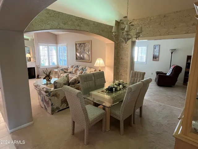 a view of livingroom with furniture