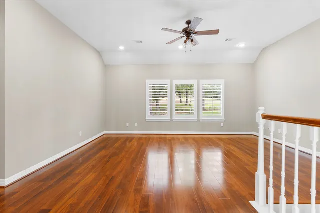 $500,000 | 300 Broadmoor Drive, Huntsville, TX 77340