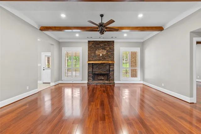 $500,000 | 300 Broadmoor Drive, Huntsville, TX 77340