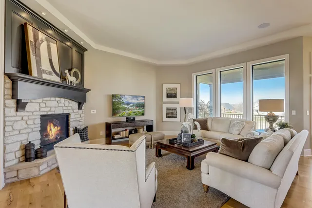 $1,495,000 | W289-s5532 W289-s5532 White Pine, Waukesha, WI 53189