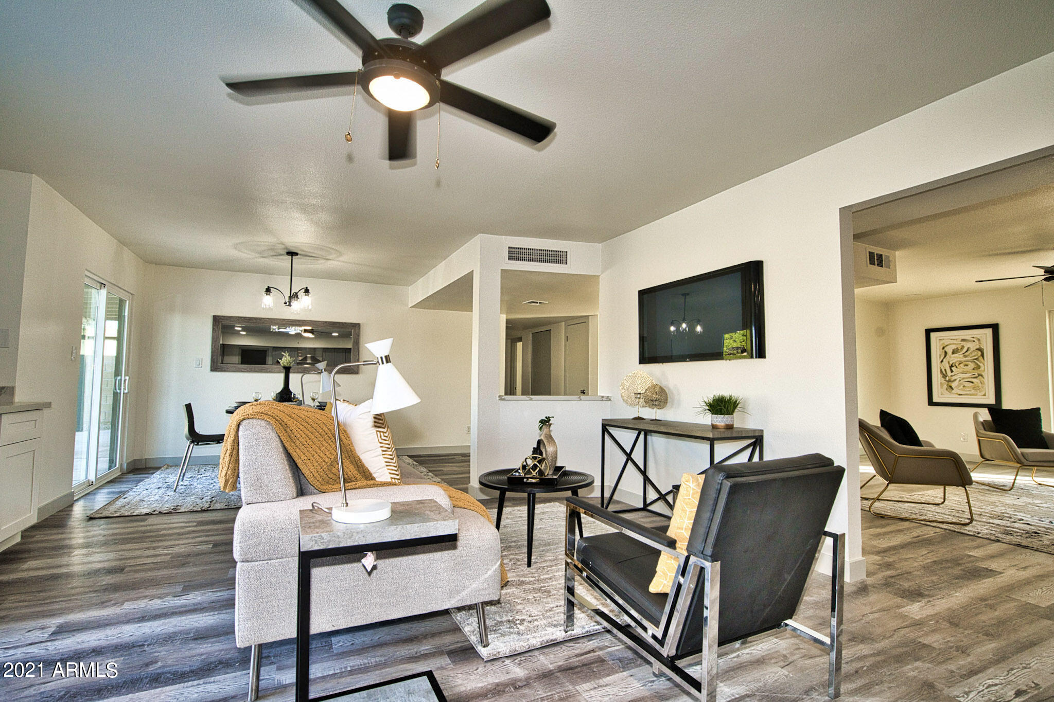3732 East Shangri La Road Phoenix, AZ 85028 - Photo 22 of 77 55-DSC09290
