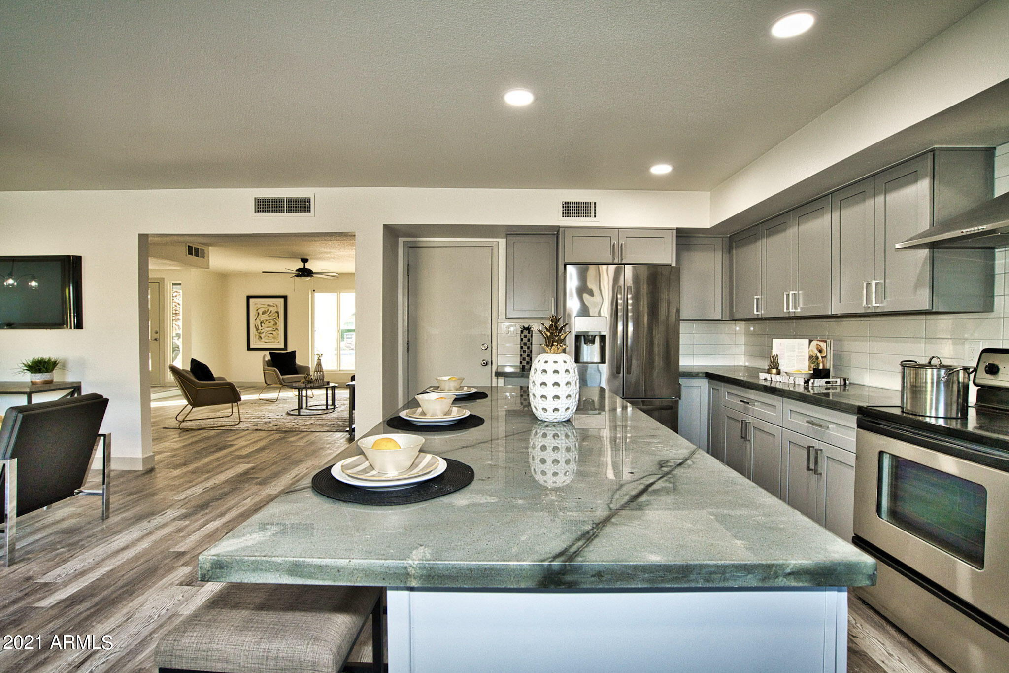 3732 East Shangri La Road Phoenix, AZ 85028 - Photo 29 of 77 50-DSC09285
