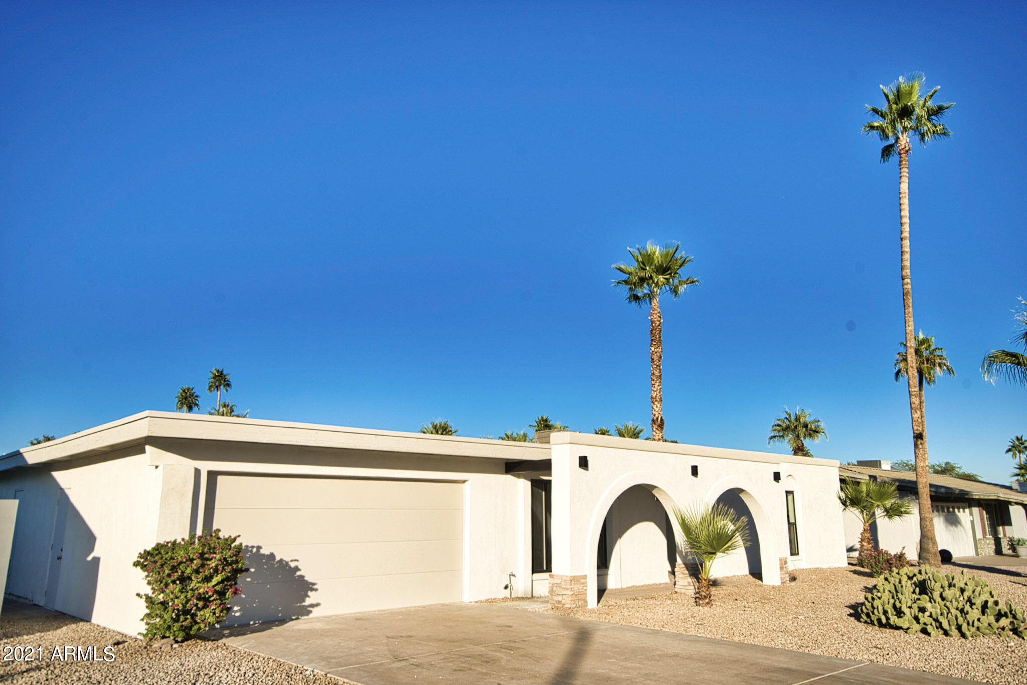 3732 East Shangri La Road Phoenix, AZ 85028 - Photo 7 of 77 77-DSC09332