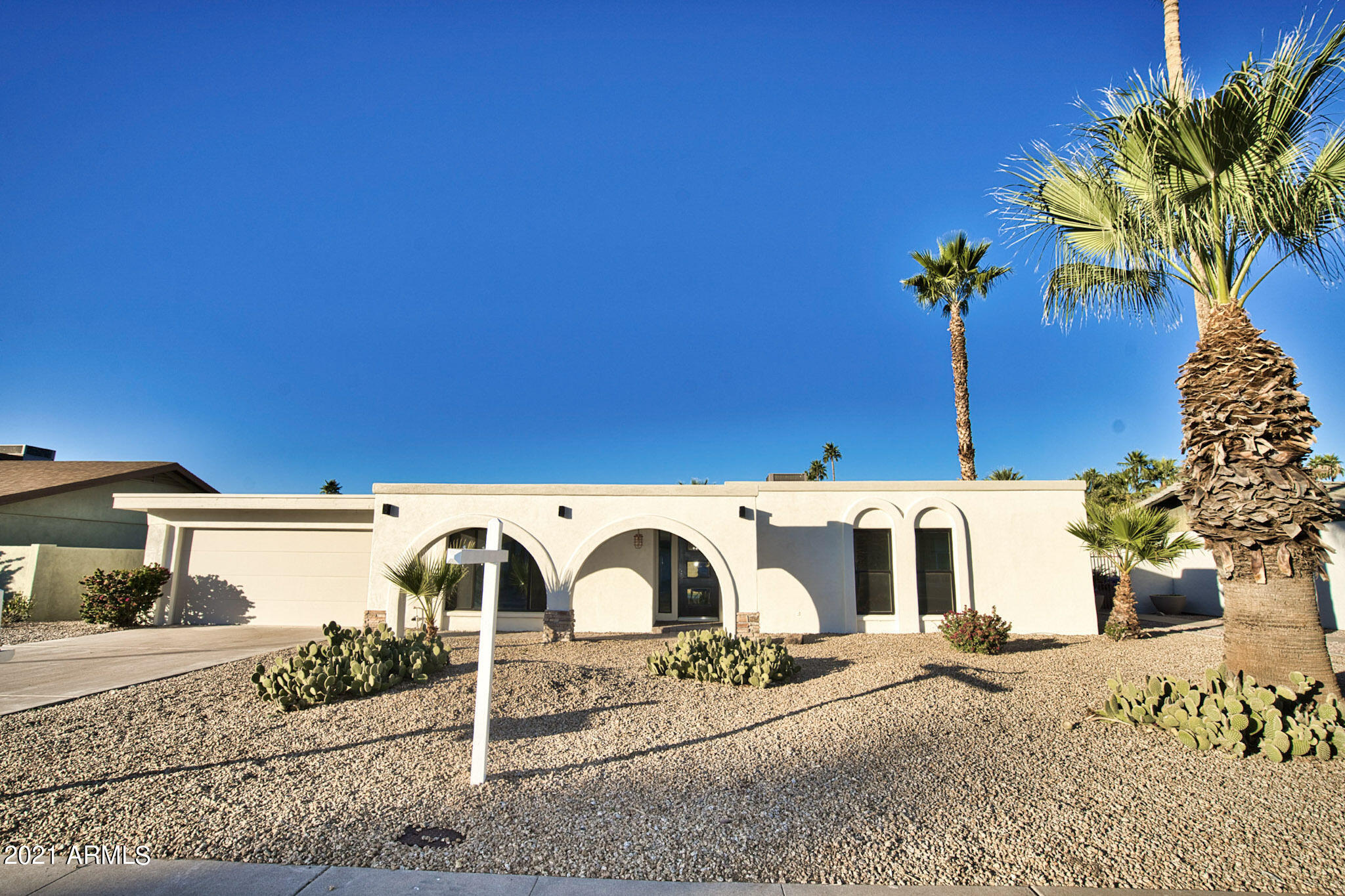 3732 East Shangri La Road Phoenix, AZ 85028 - Photo 8 of 77 76-DSC09330