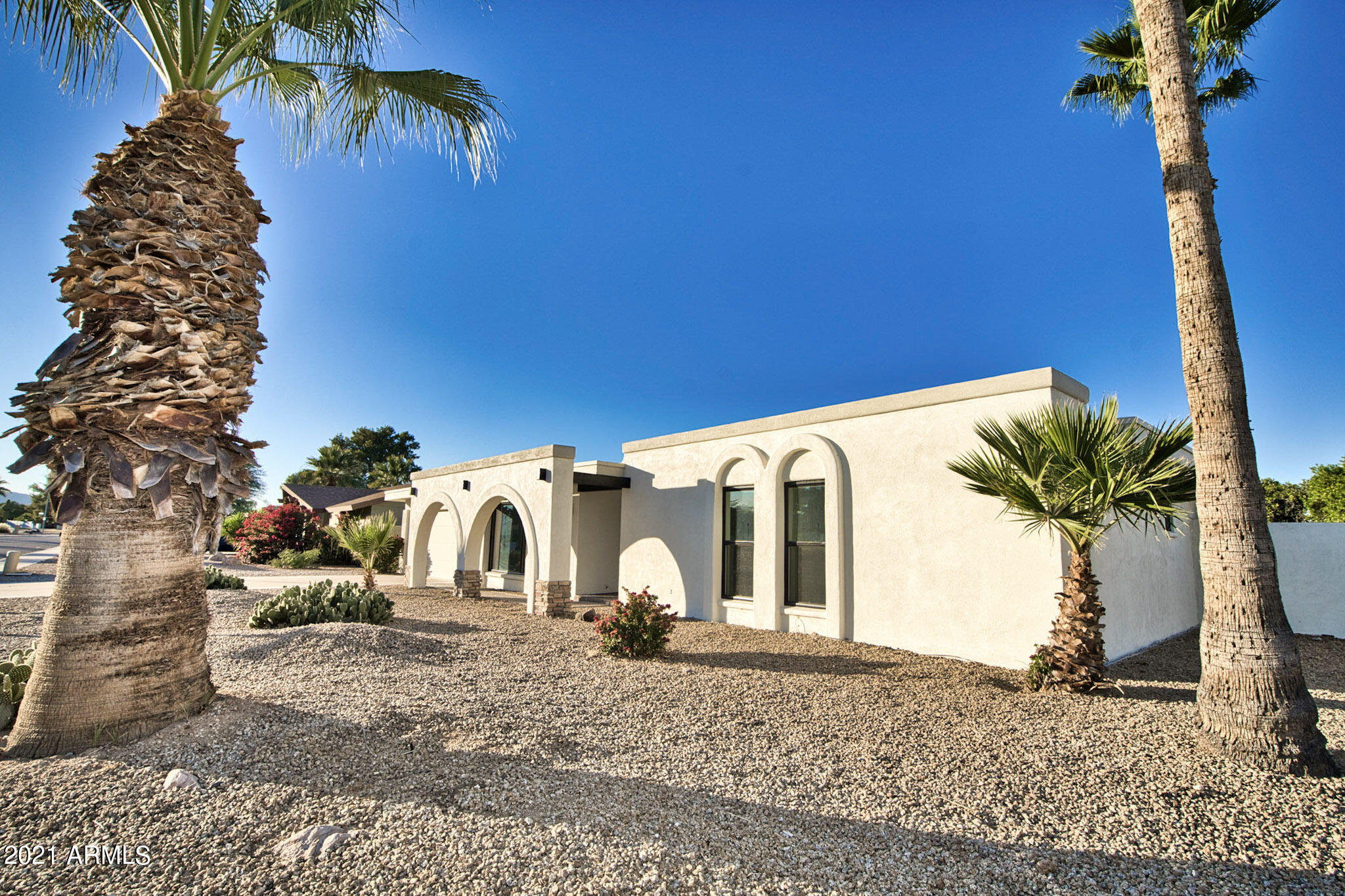 3732 East Shangri La Road Phoenix, AZ 85028 - Photo 9 of 77 75-DSC09326