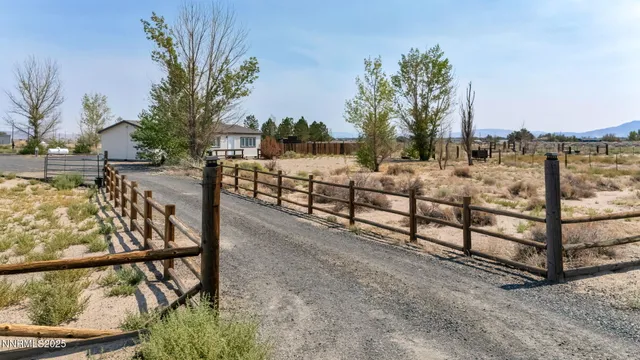 $390,000 | 3035 4th Street, Silver Springs, NV 89429