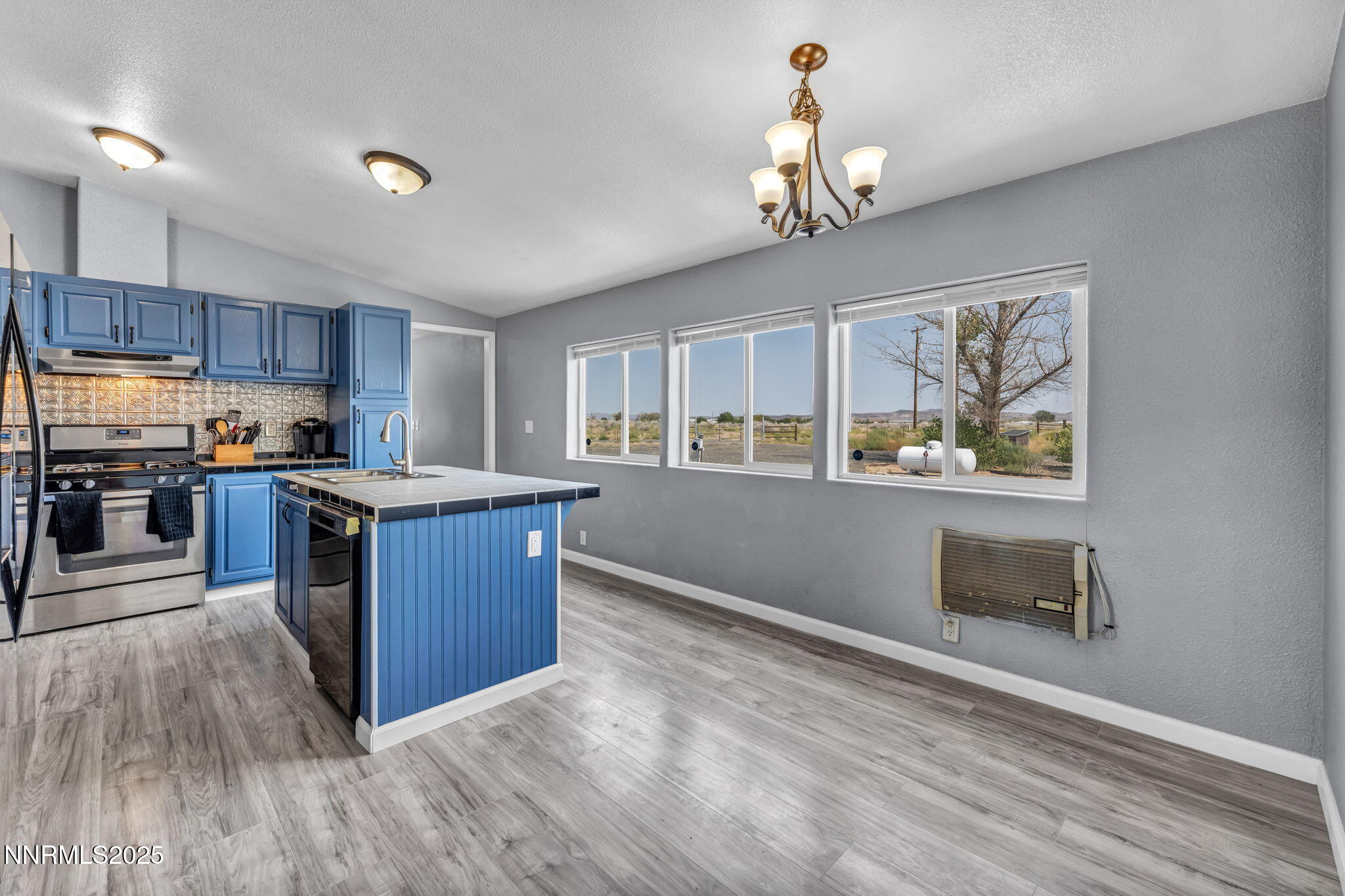 3035 4th Street Silver Springs, NV 89429 - Photo 14 of 26 42-web-or-mls-3035-4th-st