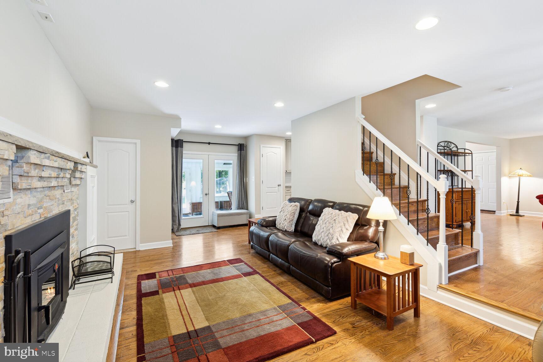 2238 Daisy Road Woodbine, MD 21797 - Photo 8 of 40 Family Room