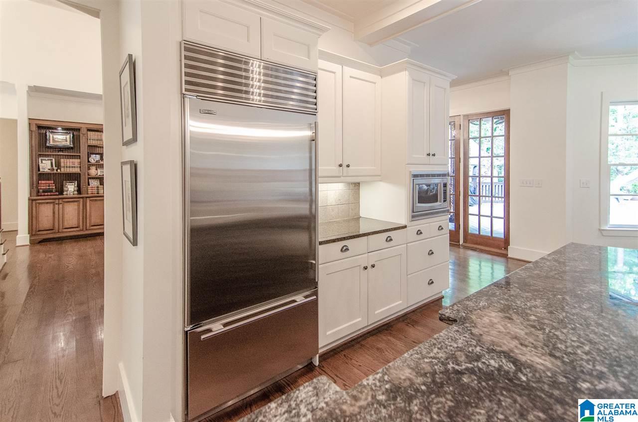 2076 Cahaba Valley Road Pelham, AL 35124 - Photo 12 of 47