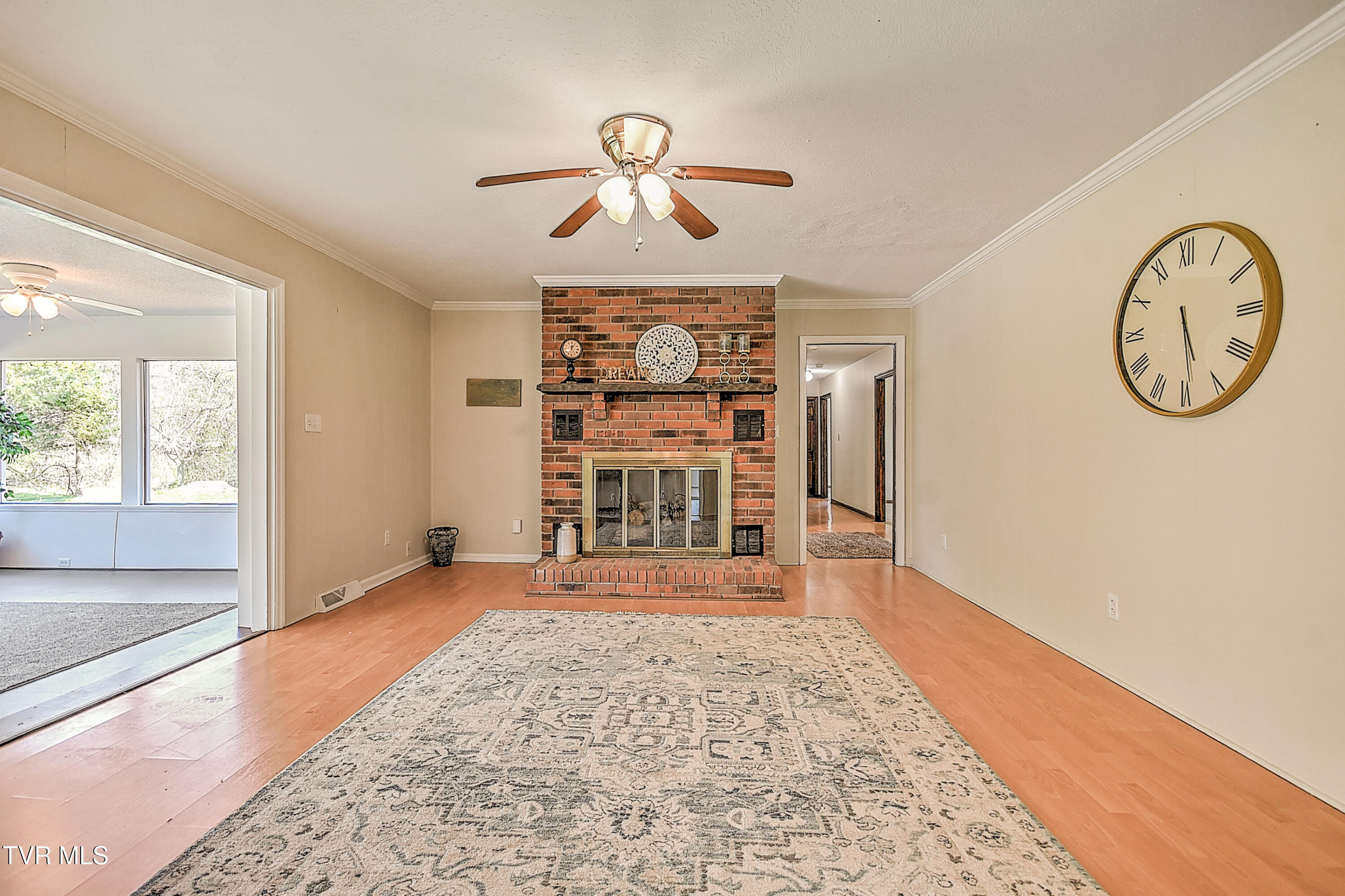 646 Meadow View Road Bristol, TN 37620 - Photo 20 of 53 646 Meadowview RE-24