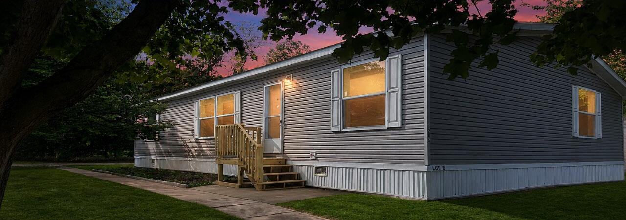 1206 Shiawassee River Road Three Rivers, MI 49093 - Photo 1 of 21 20f8653d-bf00-4160-a3b9-ffdebc751f44 (1)