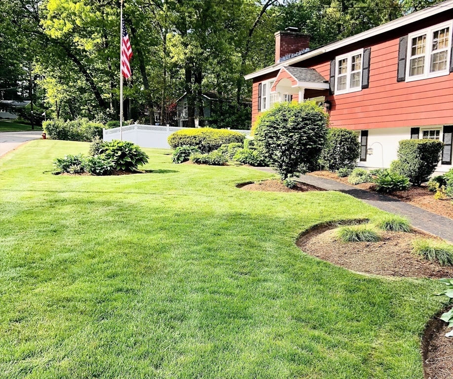 6 Montbatten Road Billerica, MA 01821 - Photo 21 of 22 a front view of house with yard and green space