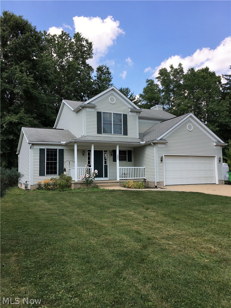2245 Liberty Road Stow, OH 44224 - Photo 1 of 16 Welcome to 2245 Liberty Road, Stow situated on a 1/3 acre corner lot