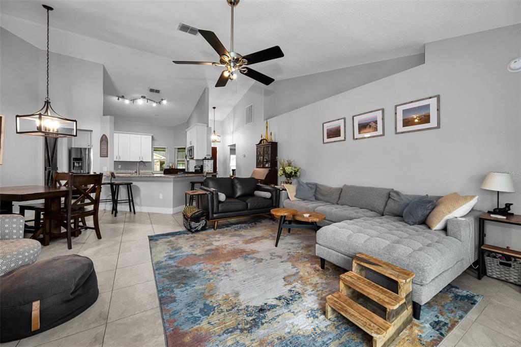 11916 Snapdragon Road Tampa, FL 33635 - Photo 8 of 64 Gallery Image 8
