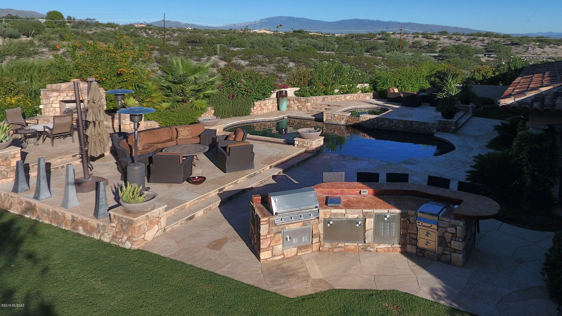 4621 East Swans Nest Road Tucson, AZ 85718 - Photo 2 of 38